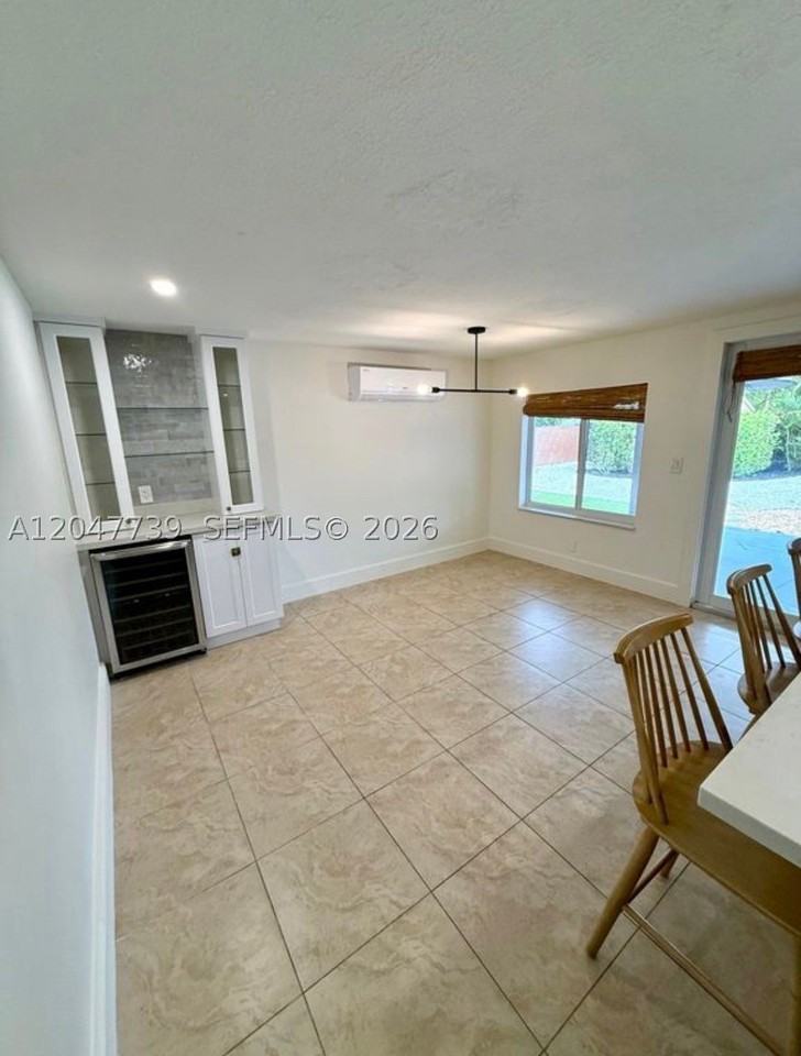 670 E 58th St - Photo 4 of 13