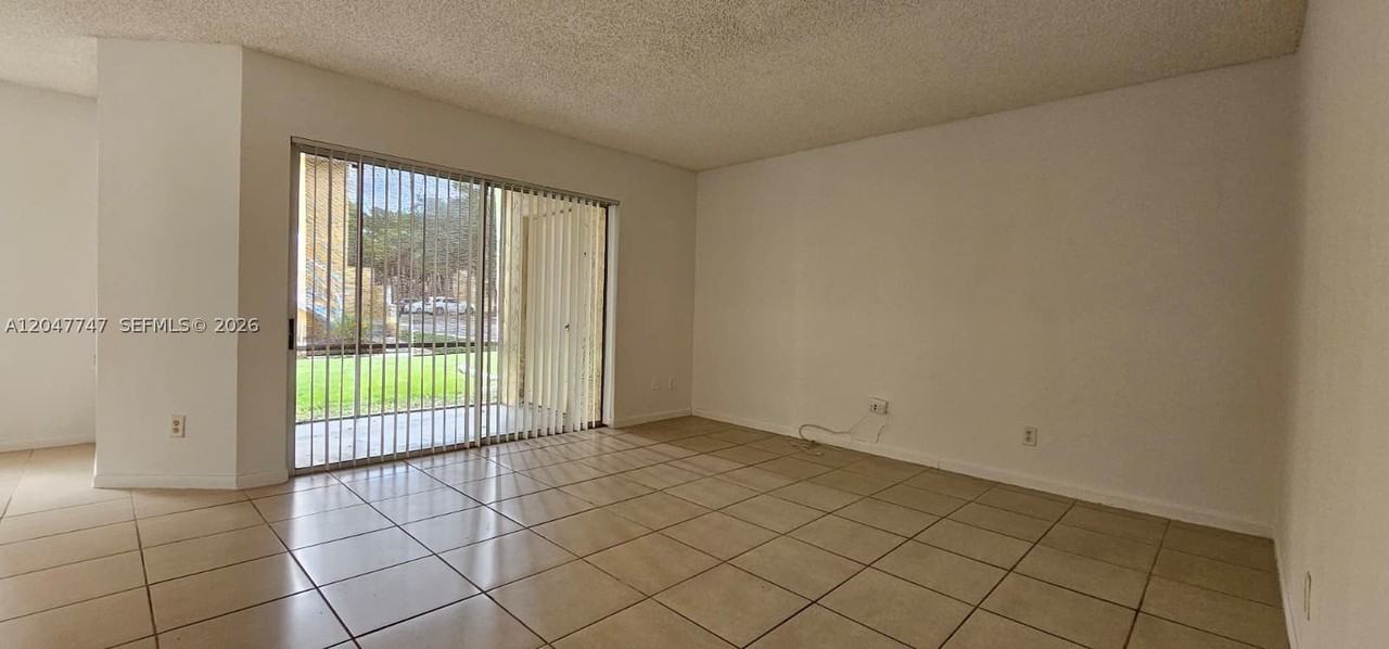 990 Coral Club Dr #990 - Photo 3 of 18
