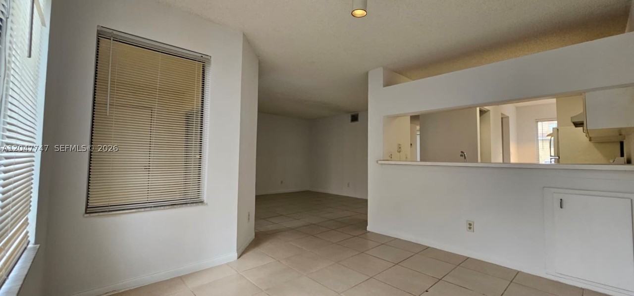 990 Coral Club Dr #990 - Photo 6 of 18