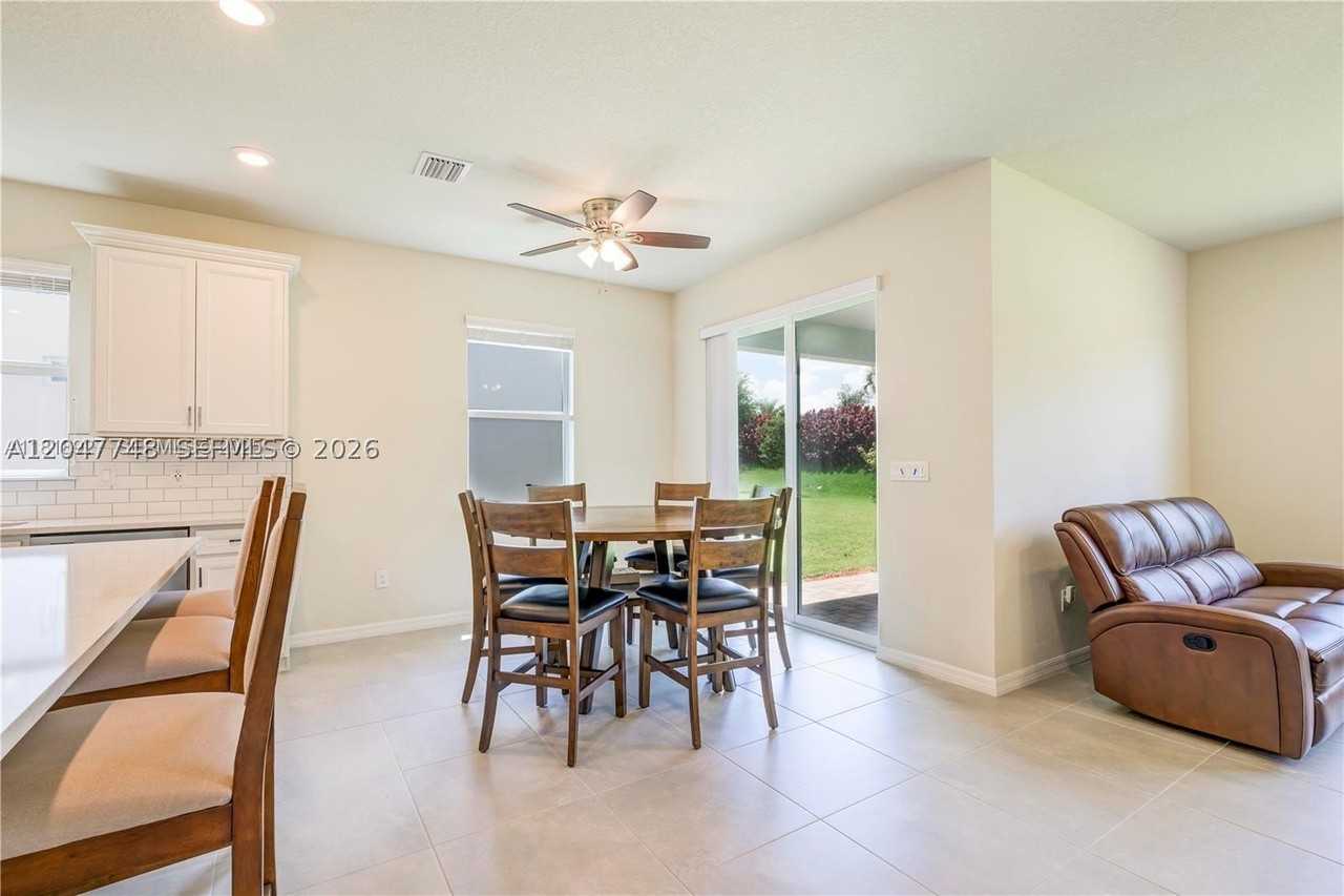 12300 Sw Myrtle Oak Dr #0 - Photo 7 of 33