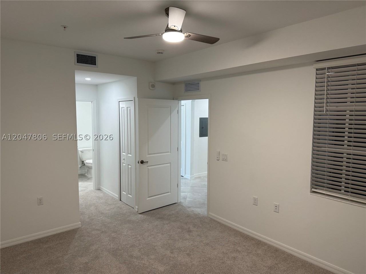 5491 Double Eagle Cir #3732 - Photo 3 of 32