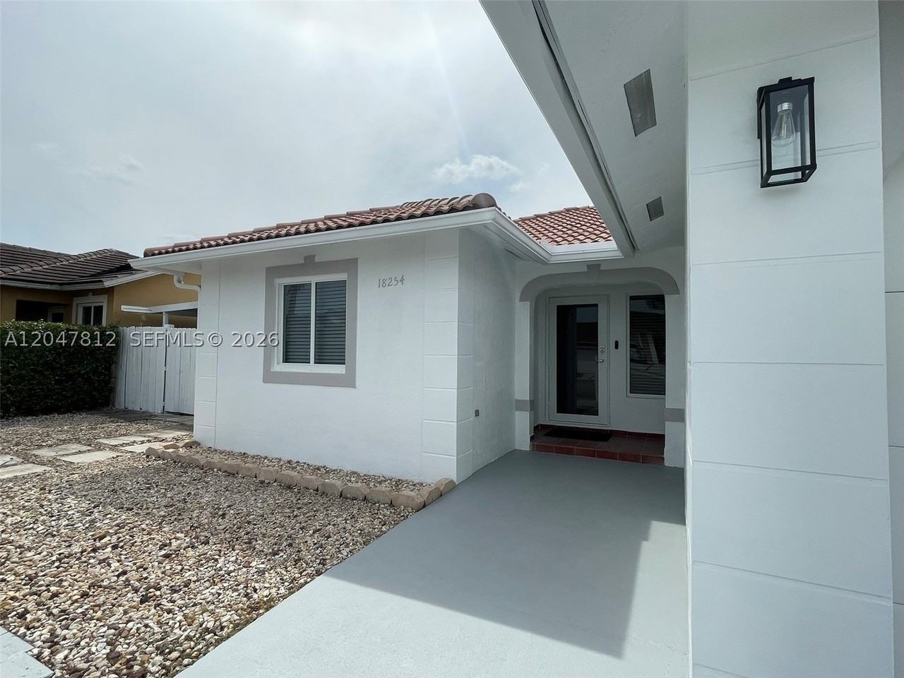 18254 Sw 143rd Pl #0 - Photo 3 of 26