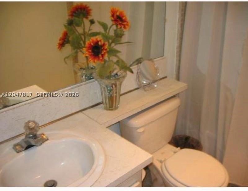 215 Sussex K #215 - Photo 7 of 28
