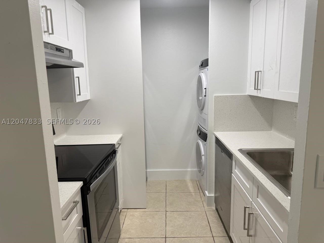 10116 Twin Lakes Dr #11C - Photo 6 of 18
