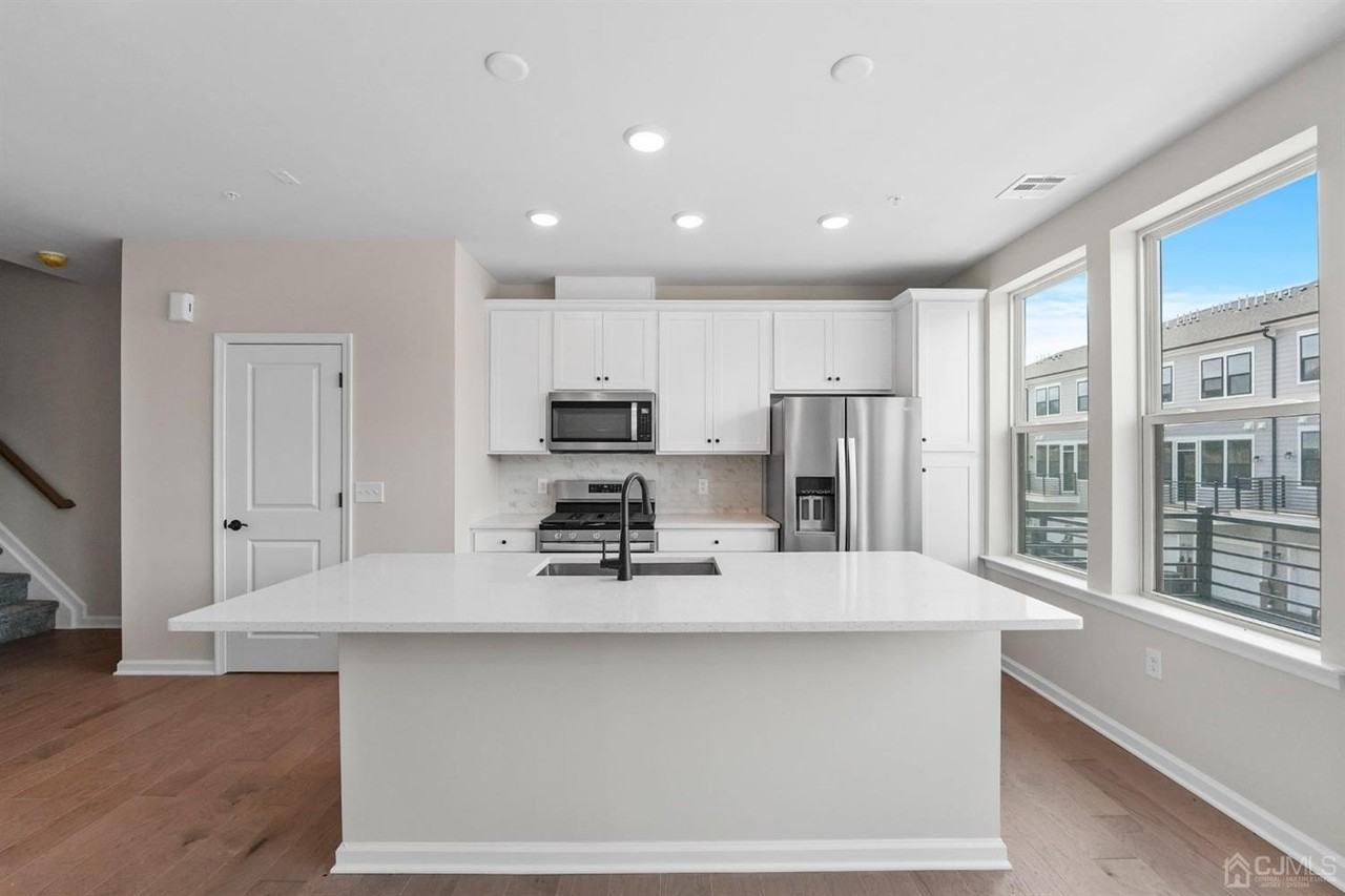 206 Lyla Lane - Photo 7 of 18