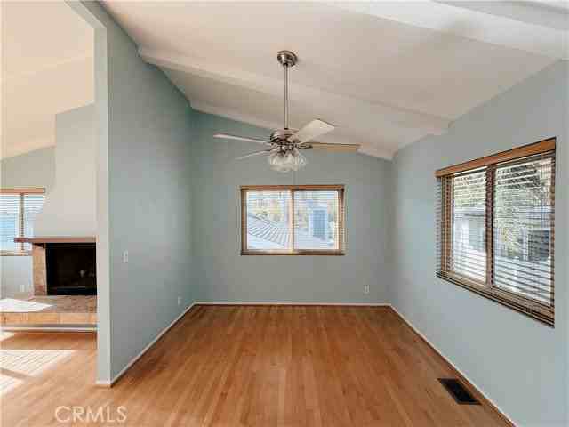 104 S Francisca Ave #C - Photo 4 of 8