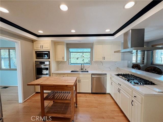 104 S Francisca Ave #C - Photo 5 of 8
