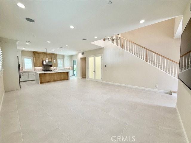 98 Pinnacle Dr - Photo 5 of 8