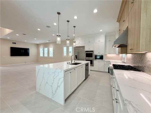 98 Pinnacle Dr - Photo 7 of 8