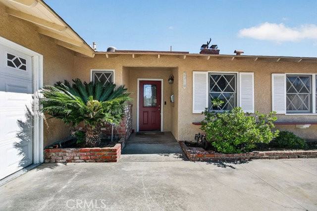 2310 E Monroe Ave - Photo 3 of 8