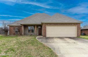 featured image of 125 Mason Way