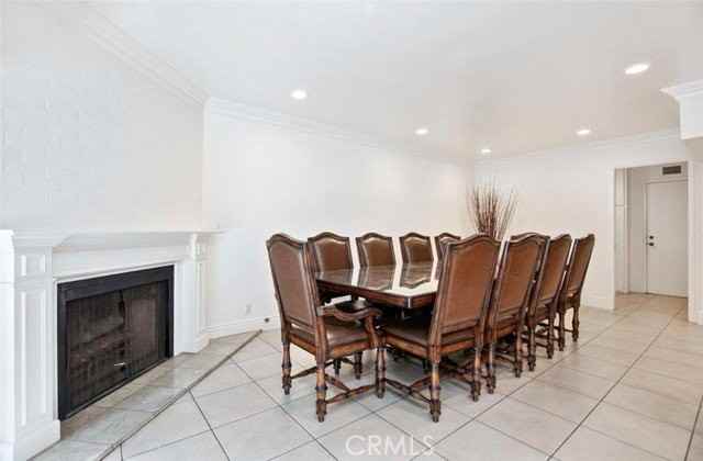 5954 Wilkinson Ave - Photo 2 of 8