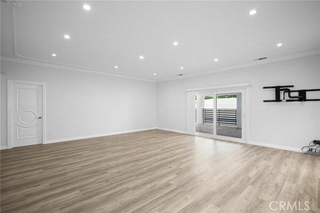 7851 Mary Ellen Ave - Photo 3 of 7