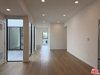 5119 Colfax Ave #303 - Photo 4 of 8
