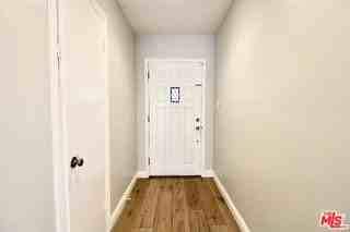 5415 Coldwater Canyon Ave - Photo 2 of 8