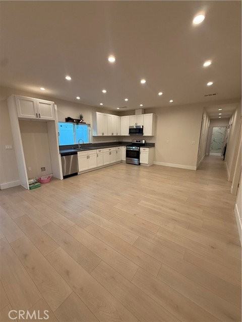 17642 Tribune St - Photo 2 of 8