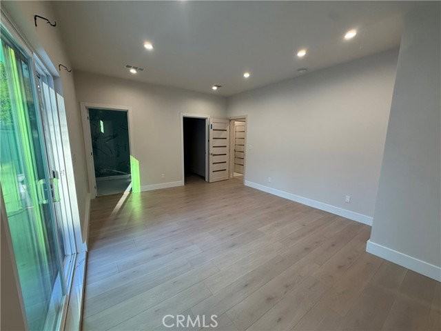 17642 Tribune St - Photo 4 of 8