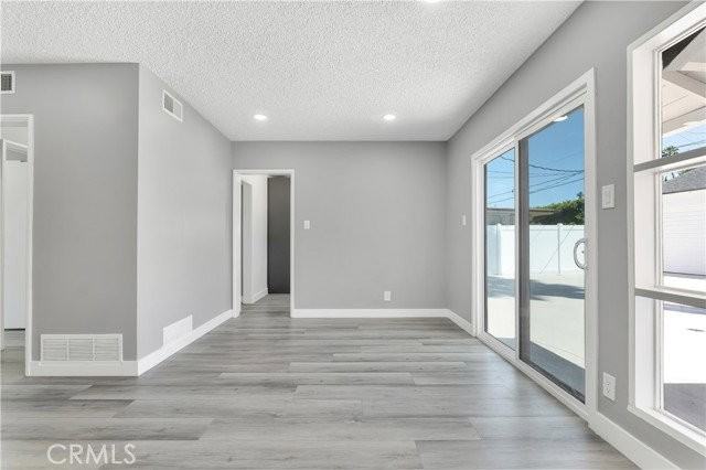 18234 Sugarman St - Photo 6 of 8