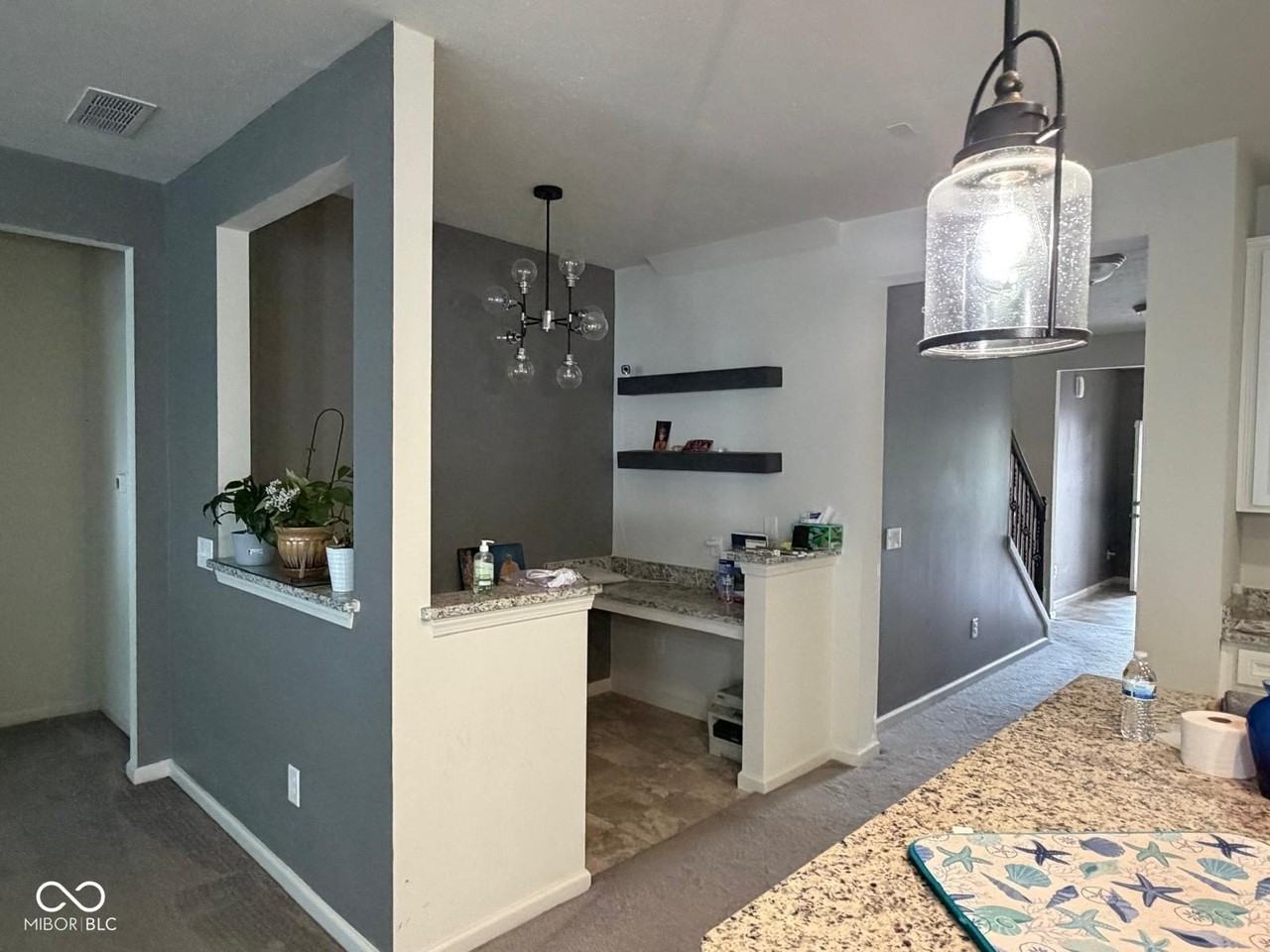 1190 Sunset Blvd - Photo 6 of 26