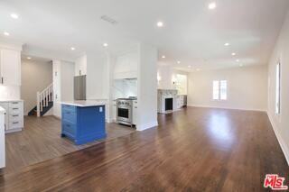 442 S Roxbury Dr #A - Photo 6 of 8
