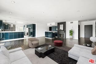 825 S Le Doux Rd #303 - Photo 1 of 1