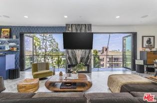 137 N North Doheny Drive #4 - Photo 1 of 1