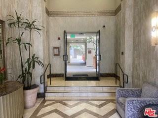 5625 Crescent Park W #106 - Photo 2 of 8