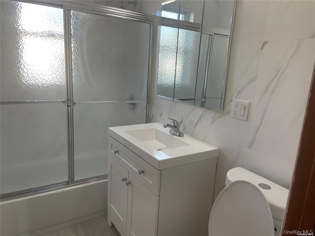 8327 255th St - Photo 5 of 7
