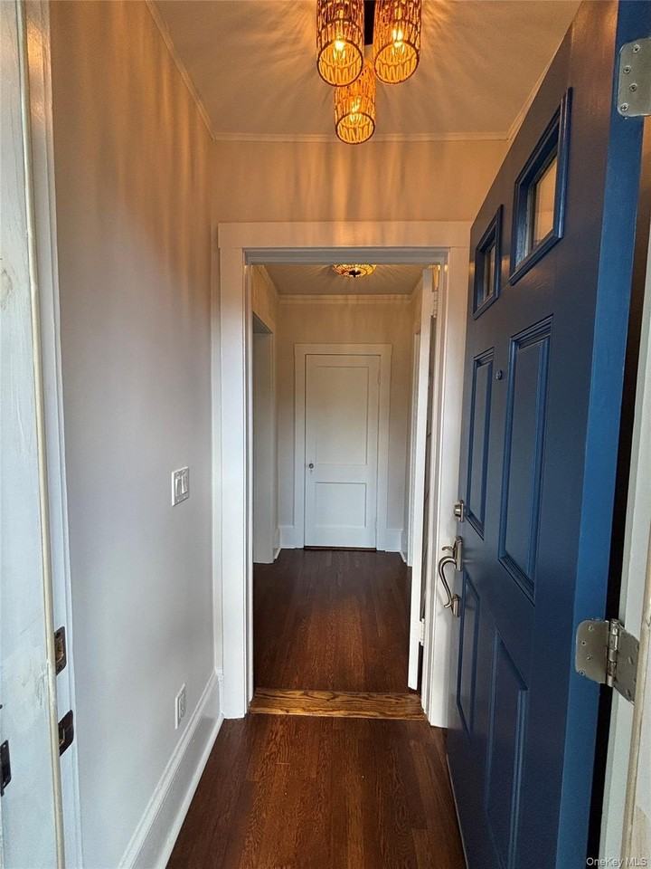 23 Perry Ave - Photo 3 of 49