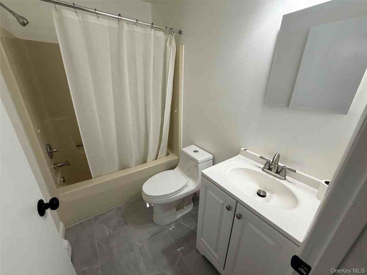 52 Boxbaum Rd #1 - Photo 6 of 7