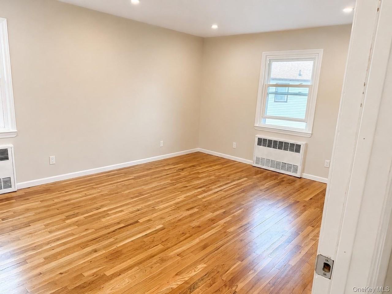 35 Gibson Blvd #2 - Photo 7 of 9