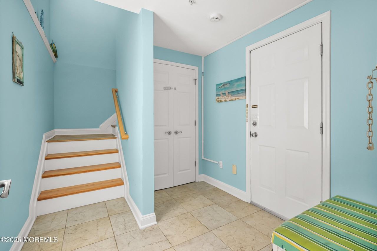 15 Sumner Ave #12 - Photo 7 of 38