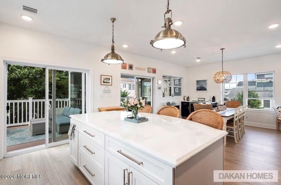 214 5th Ave - Photo 6 of 17