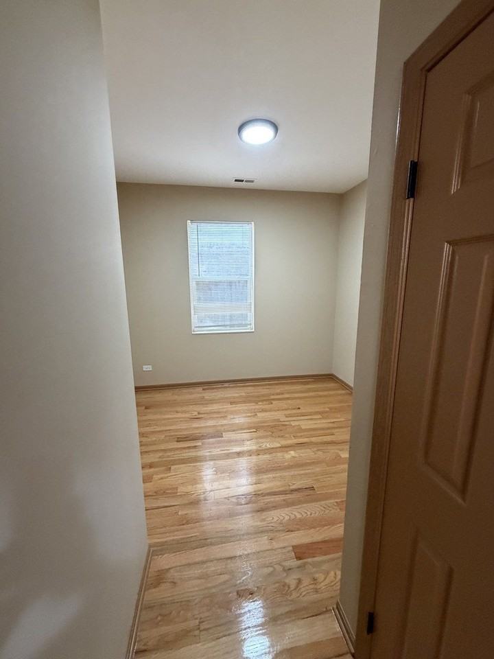 1632 S Saint Louis Ave #2 - Photo 3 of 11
