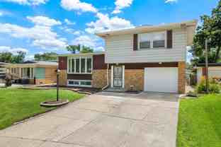 146 Pleasant Dr - Photo 1 of 1