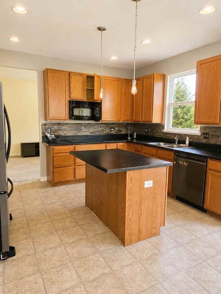 1230 Bellows Way - Photo 6 of 26