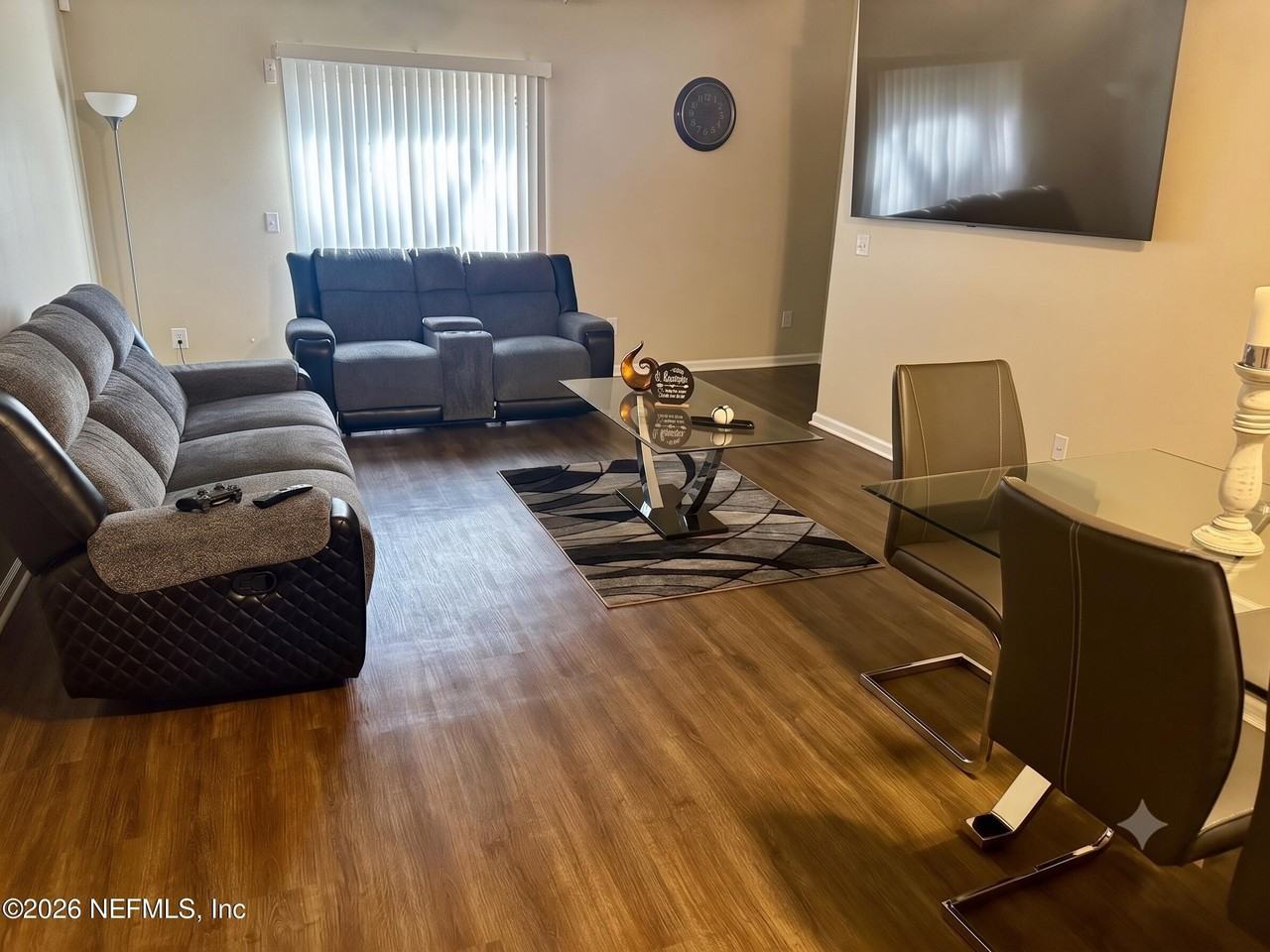7946 Melvin Rd - Photo 2 of 11