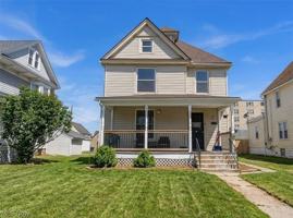 featured image of 1026 W 4th St #2UP
