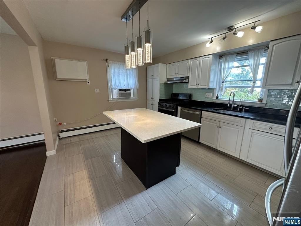 777 Oakwood Ln - Photo 4 of 21