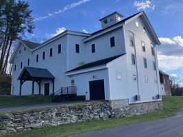 featured image of 42 Potato Barn Ln #1