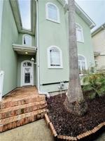 featured image of 1413 Royal Palm Dr #C