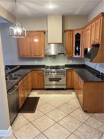 1413 Royal Palm Dr #C - Photo 5 of 17