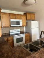 featured image of 41 East Dr #4