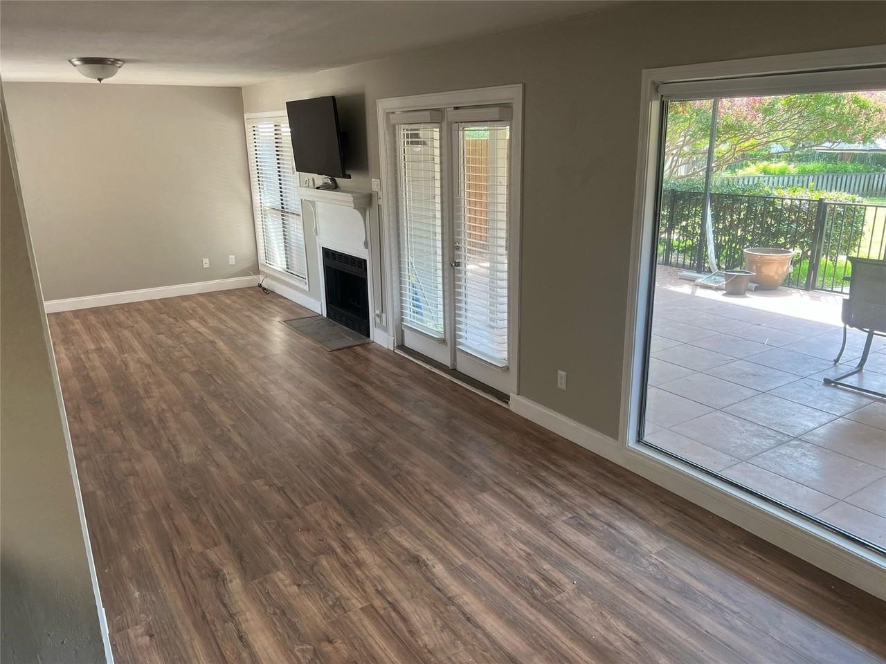 3650 Fore Cir - Photo 2 of 20