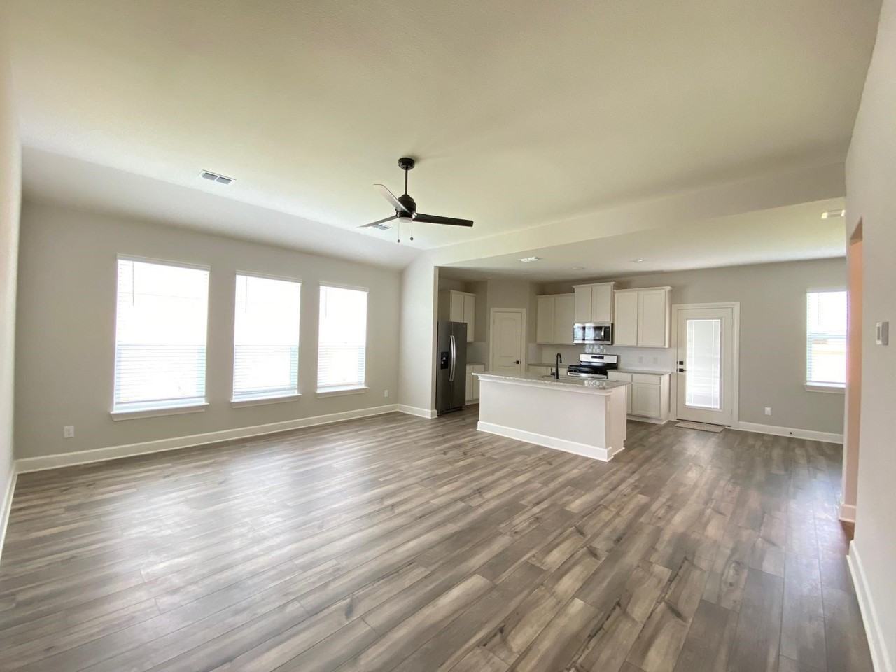 2109 Atwood Dr - Photo 3 of 18