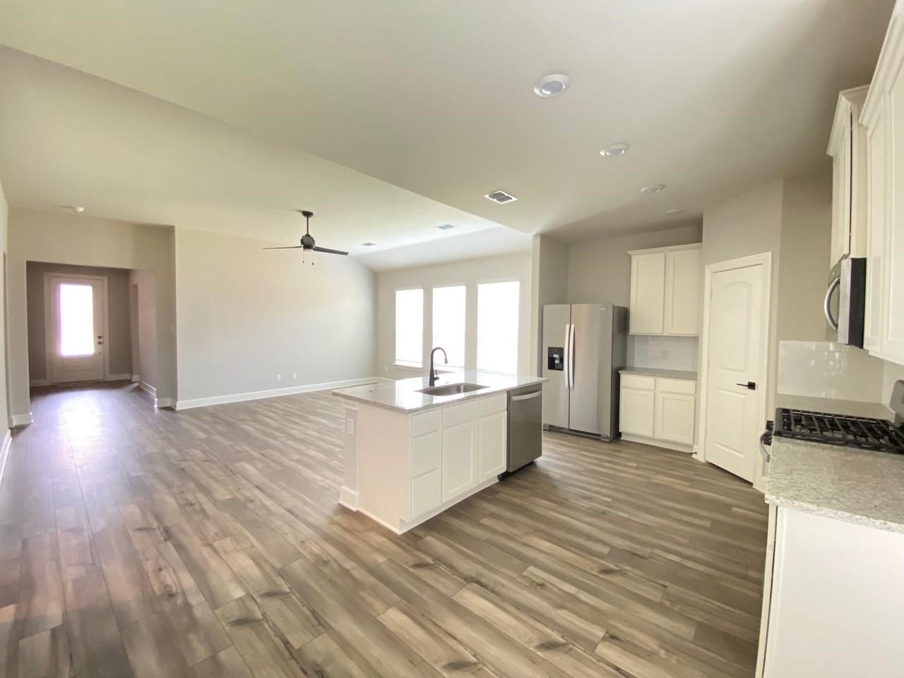 2109 Atwood Dr - Photo 7 of 18