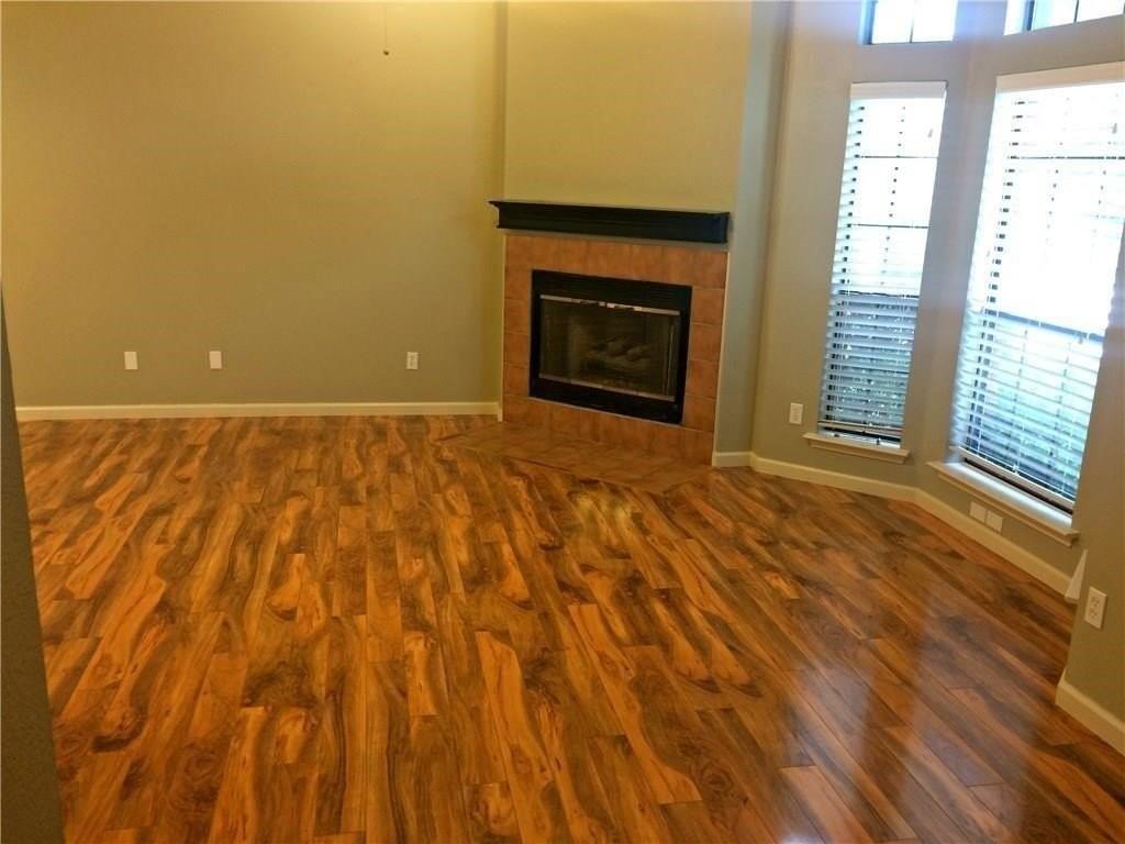 805 Ashford Dr - Photo 3 of 23
