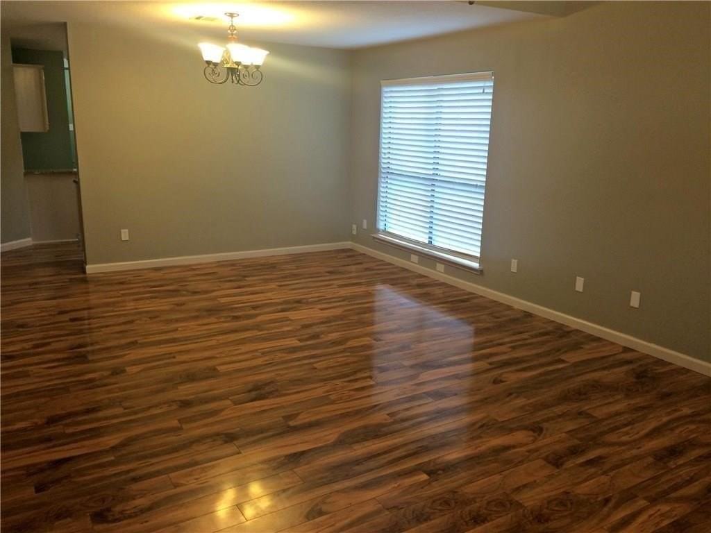 805 Ashford Dr - Photo 6 of 23