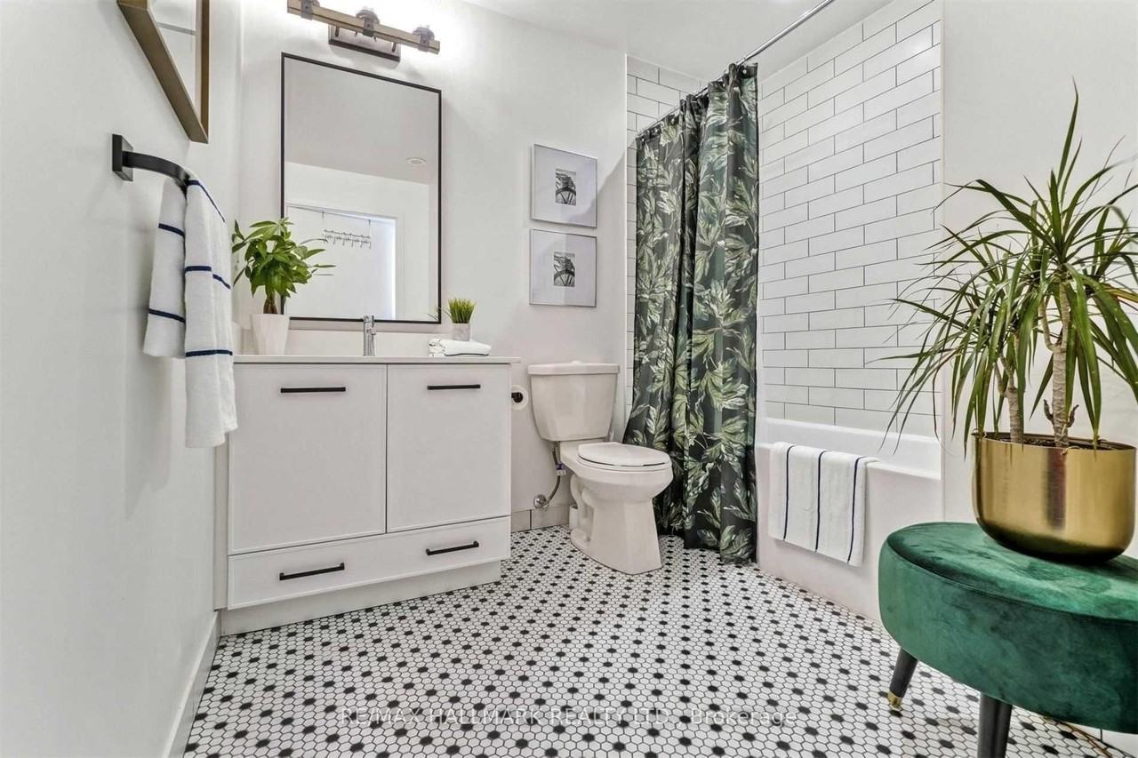 889 Queen Street East #307 - Photo 7 of 11