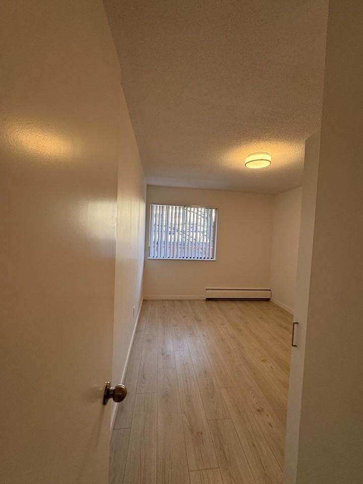 1855 West 2nd Avenue #210 - Photo 3 of 6